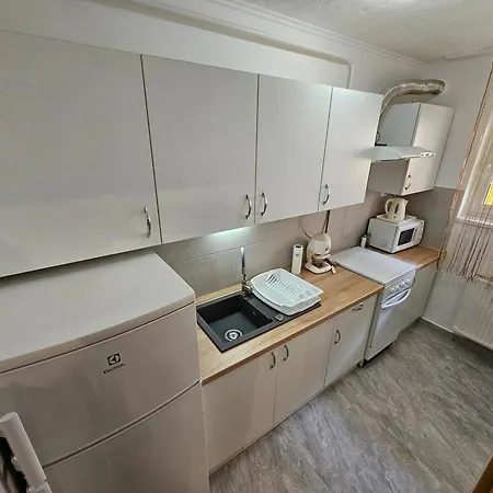 Fischer 2 * Hajduszoboszlo